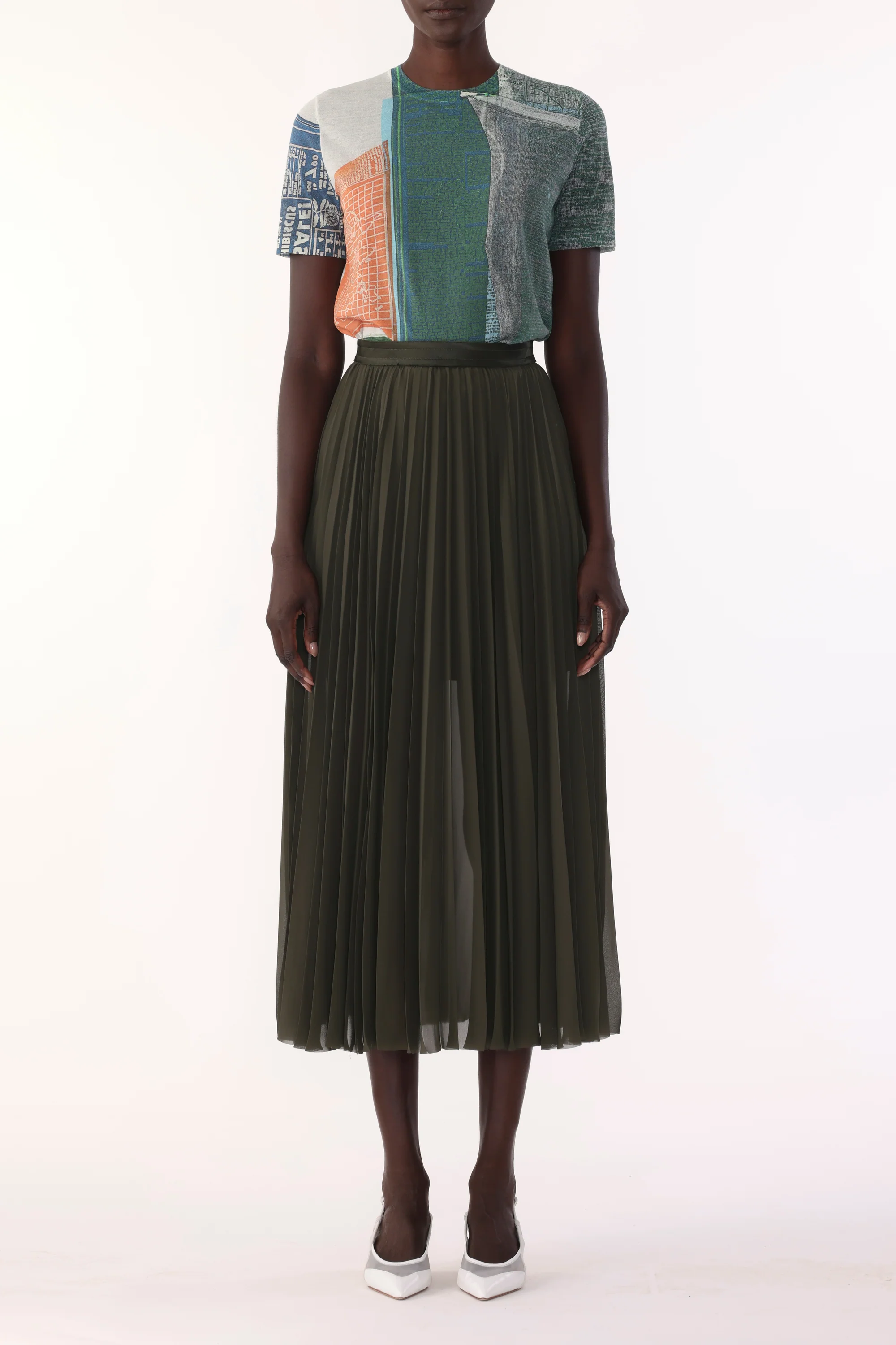 CHIFFON PLEATED SKIRT