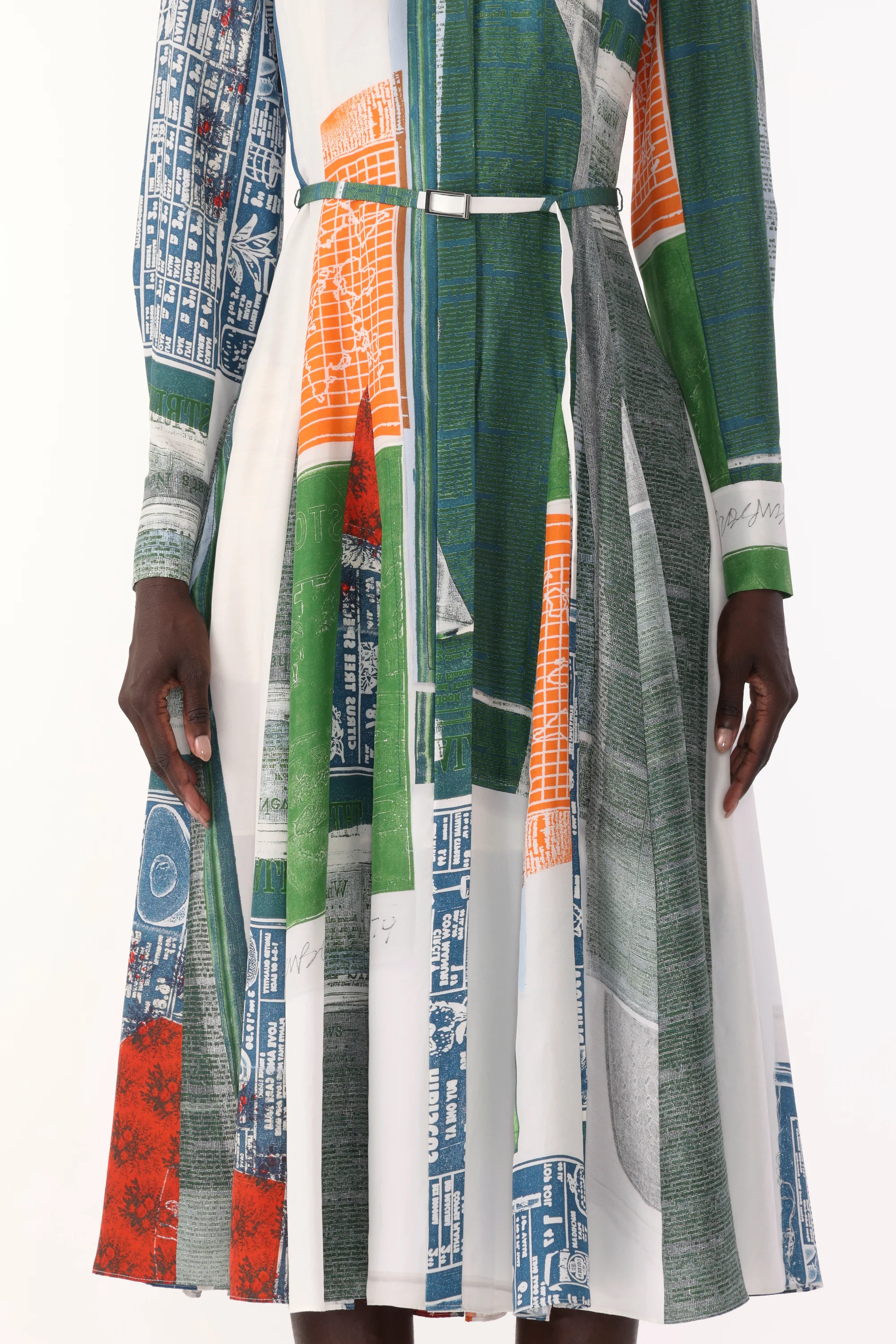 SANDWASHED SILK MIDI SHIRTDRESS WITH PLATTER ARTWORK BY ROBERT RAUSCHENBERG - Image 5