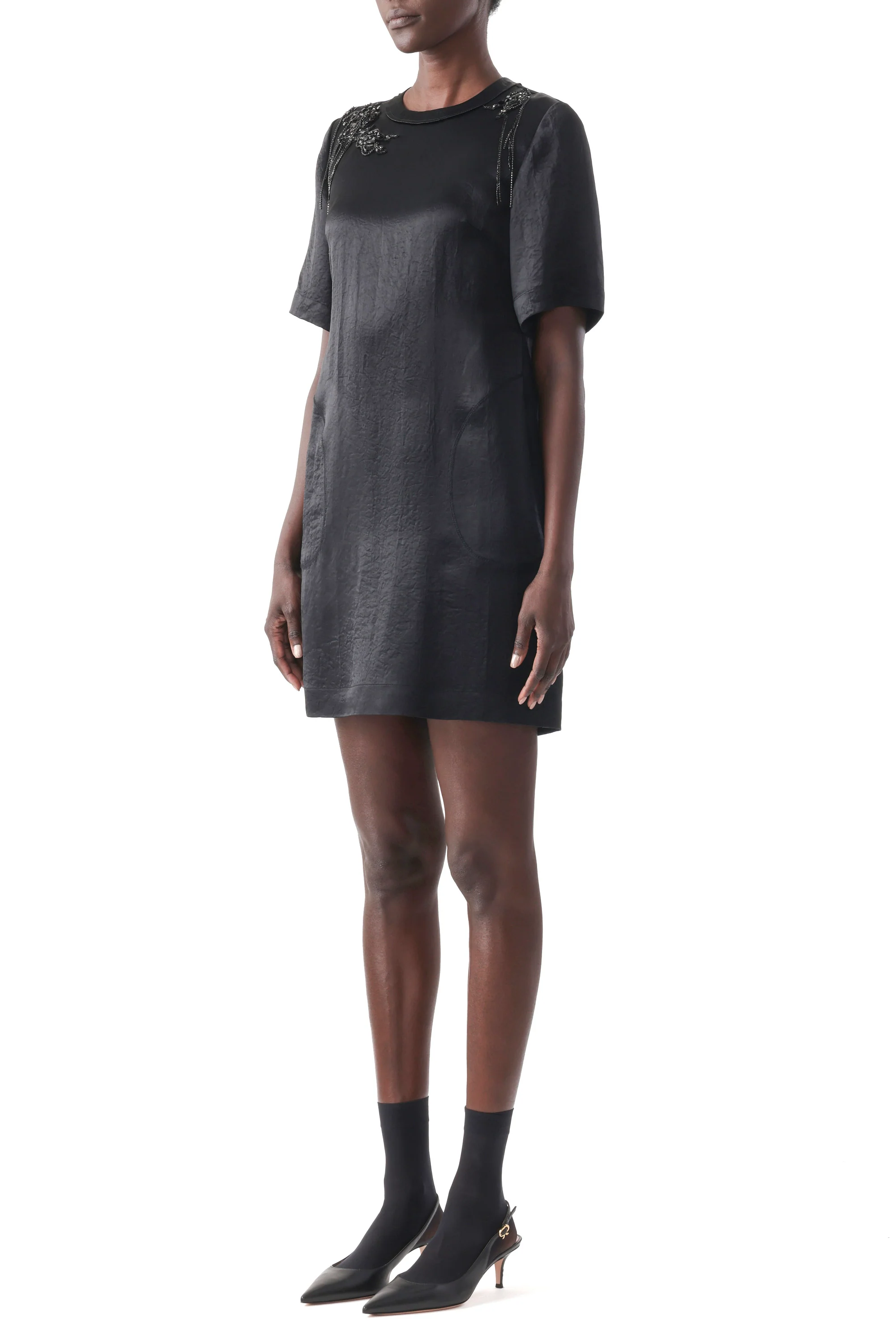 SHORT SLEEVE DRESS WITH EMBROIDERY APPLIQUES - Image 3